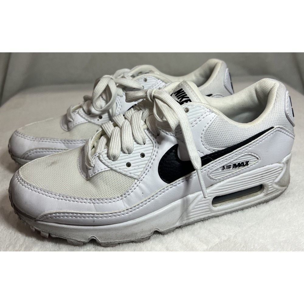 Nike Air Max 90 Women's Size 6 White Black Running Shoes DH8010-101
